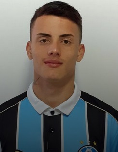 Adrian dos Santos.jpg