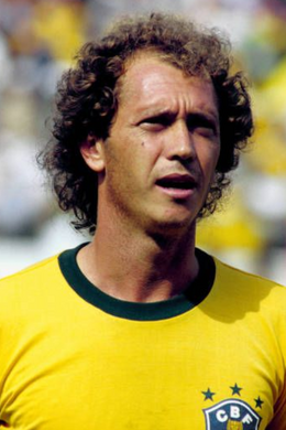 Paulo Roberto Falcão.png