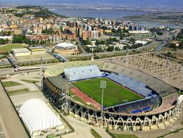 Estádio Sant'Elia.jpg