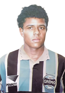 Di Marcellus Machado.png